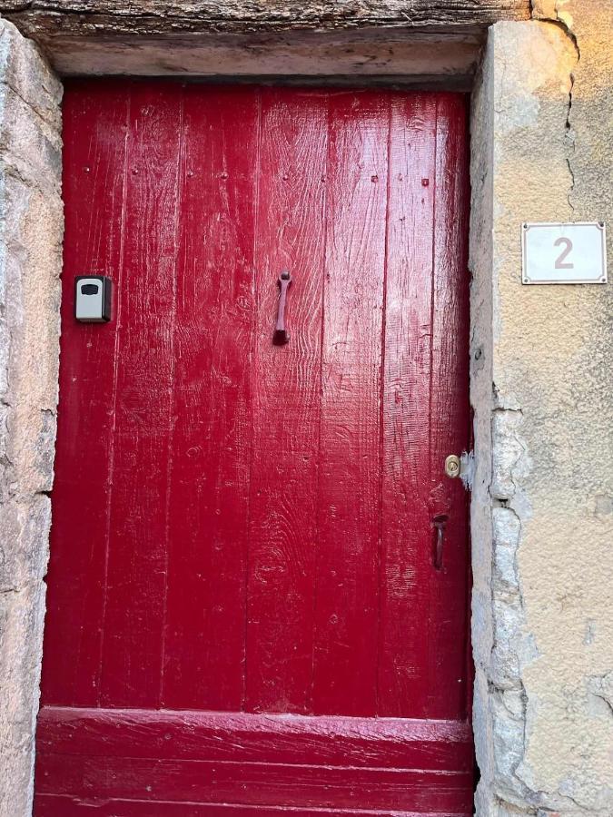 Апартаменты Atypique Chateauneuf-de-Gadagne Экстерьер фото